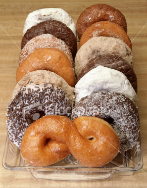 Bakers-dozen-of-donuts